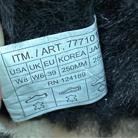 KIRKLAND Signature Genuine Sheepskin Black Shearling Short Boots Size 8 - Picture 10 of 11